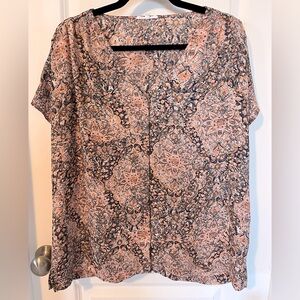 Maurices Patterned Buttoned Short Sleeved Blouse Size L